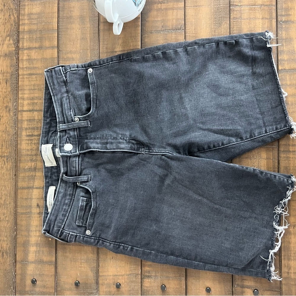 High rise Bermuda shorts - Picture 2 of 4
